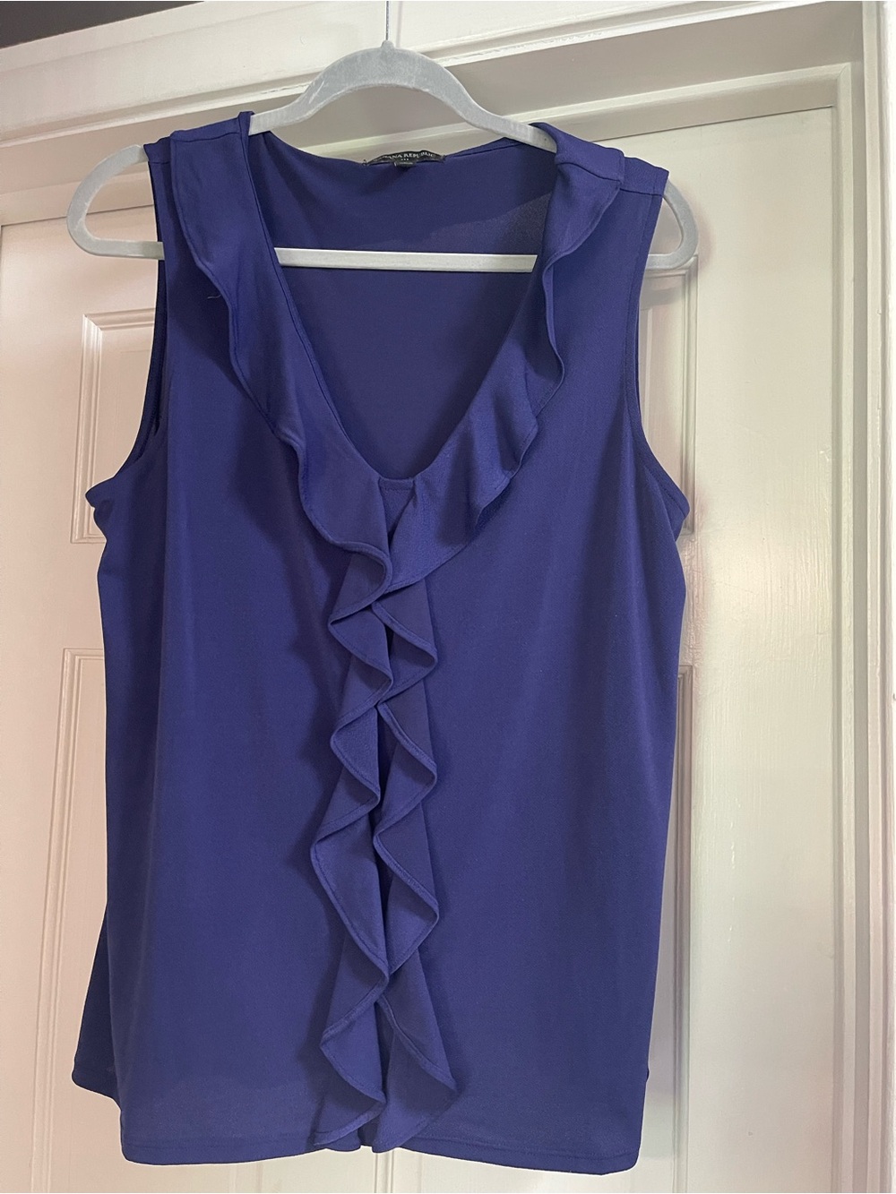 Banana Republic Purple Ruffle V-Neck Sleeveless Top